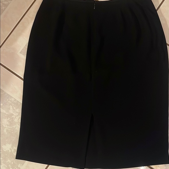 Preston & York Black Tailored Blazer with Skirt Suit Notched Lapel - Picture 6 of 6